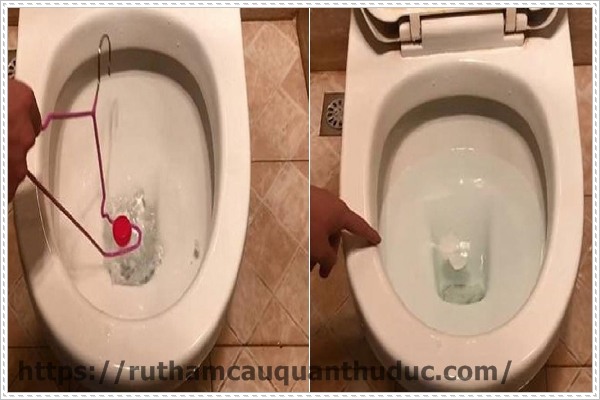 Thông bồn cầu nghẹt bằng móc áo