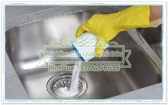 Vi&ecirc;n th&ocirc;ng bồn cầu gi&uacute;p nước thải tốt hơn